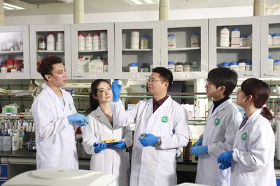 圣典傳媒為壹號硒公司拍攝企業宣傳片